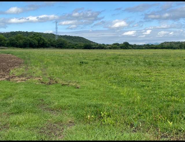 18HA FARM FOR SALE IN WEENEN